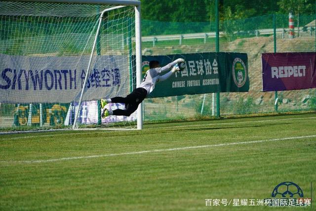 布克31分太阳克爵士回第一 开拓者擒狼止3连败